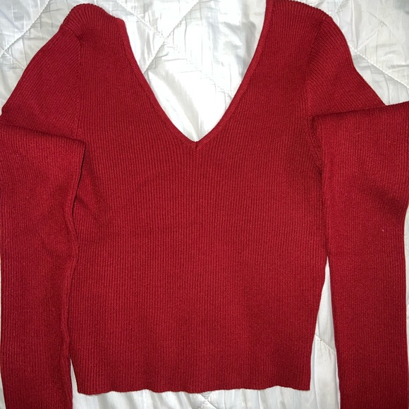 Forever 21 Tops - v neck long sleeve